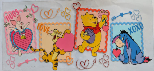 W03 Winnie the pooh - piglet Tigger Eeyore and Winnie the pooh